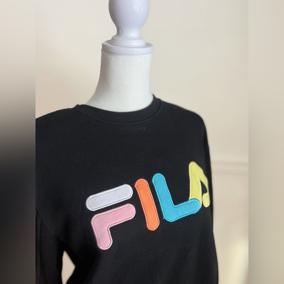 FILA Crewneck - Picture 2 of 6